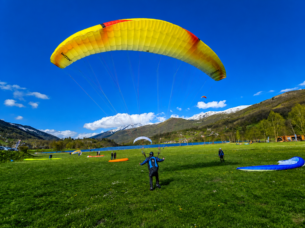 ¿Cómo es un curso de parapente?
